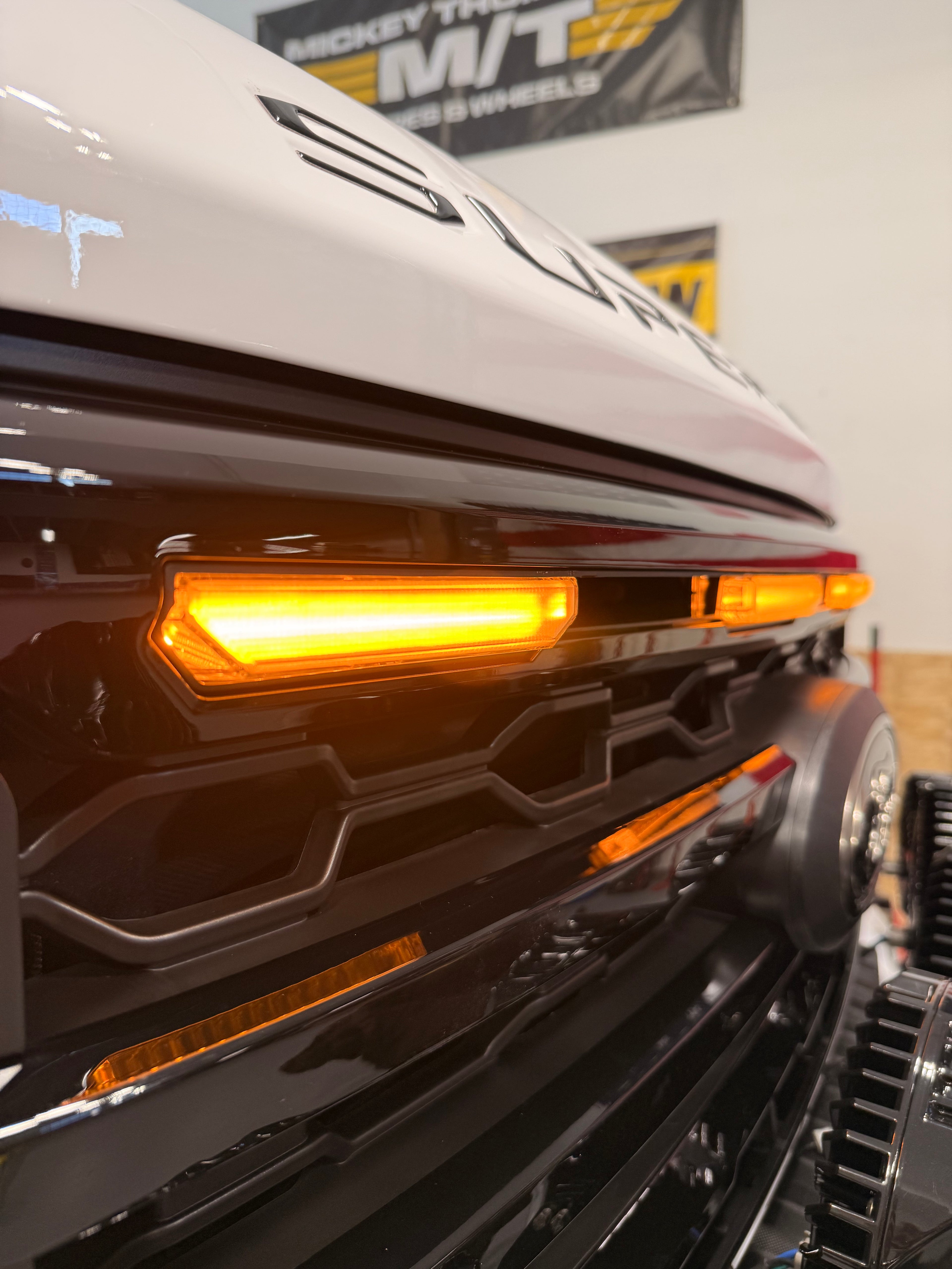 Morimoto 23-26 Ford Super Duty XBG LED DRL Grille (Black)